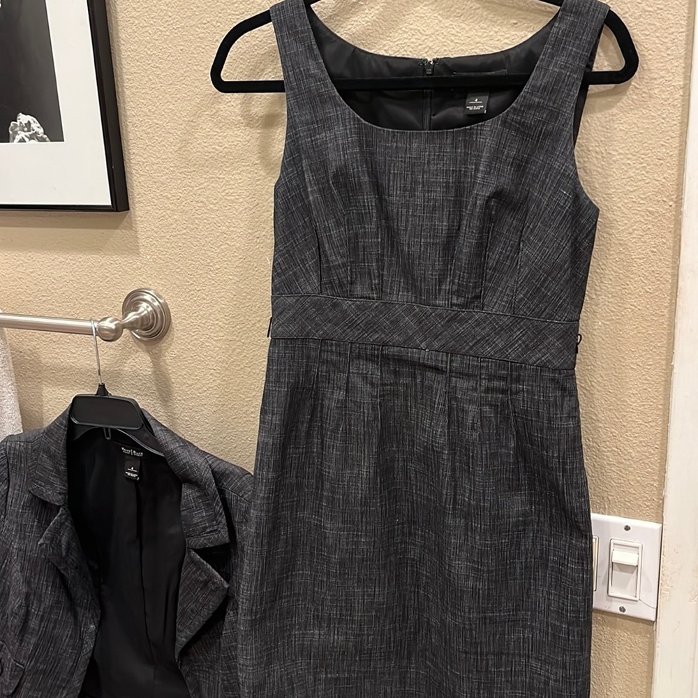Gorgeous charcoal dress suit, perfect for the office!